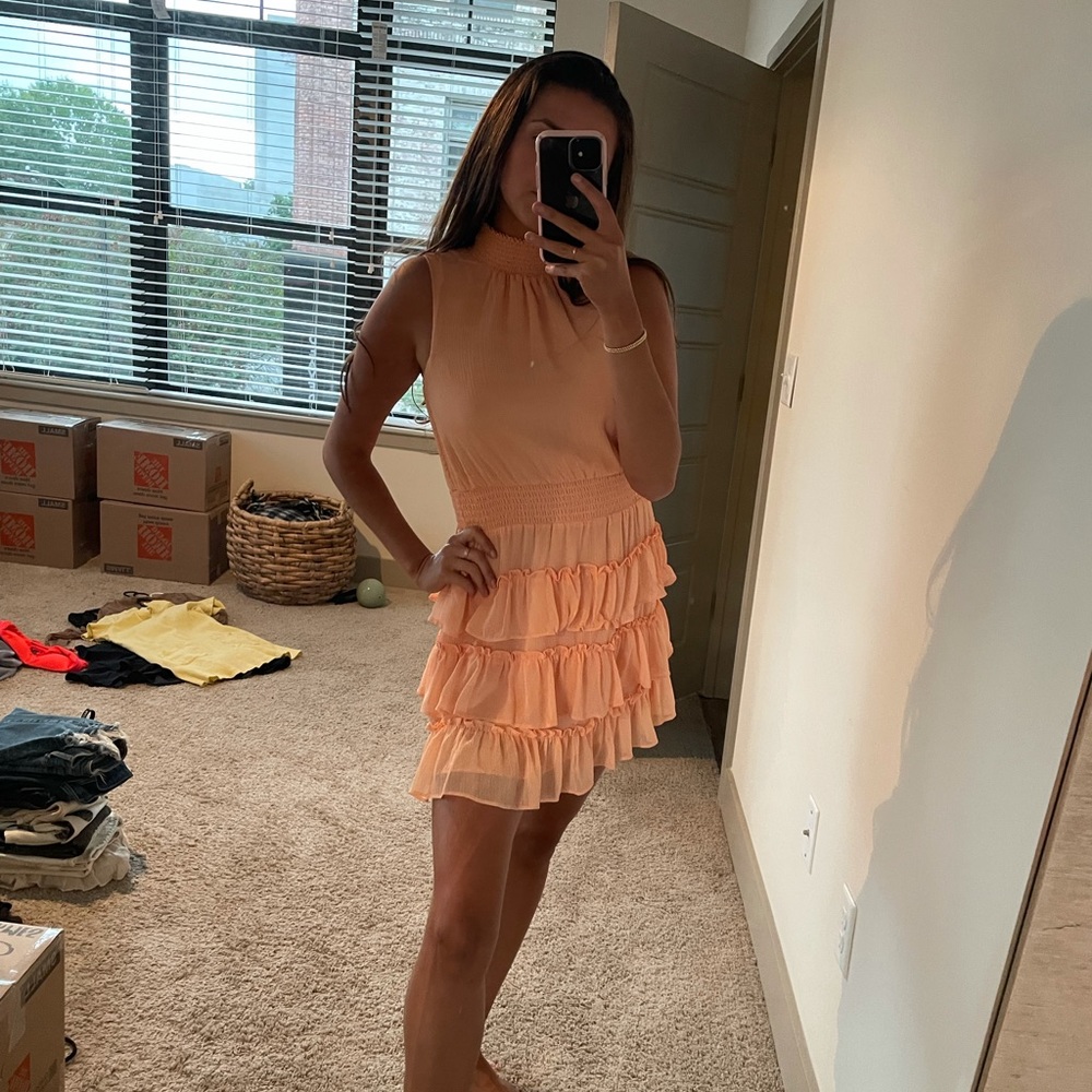 Guest of wedding dress